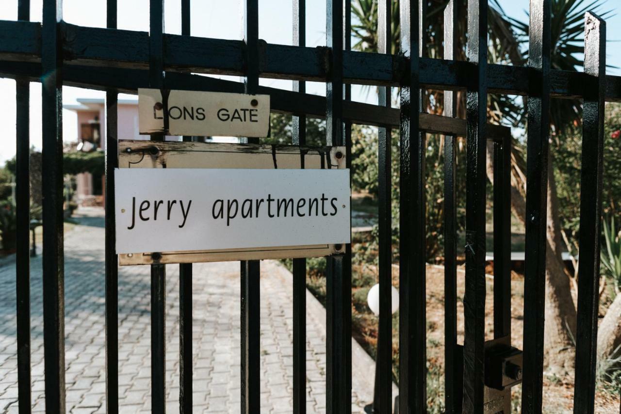 Jerry Apartments Svoronata Exterior foto